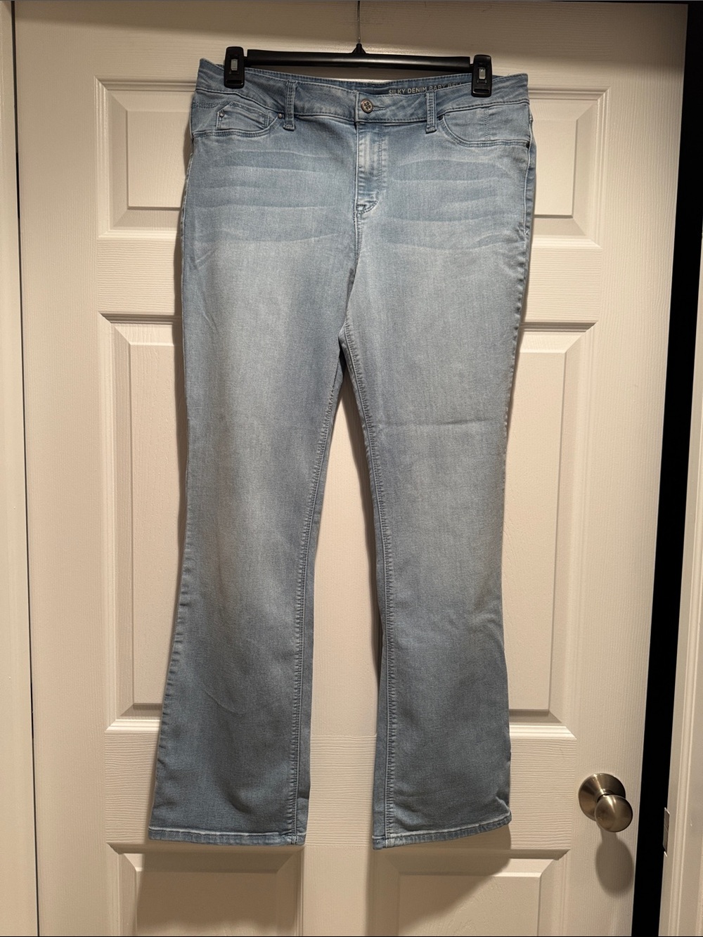 Laurie Felt Light Wash Women's Jeans - Classic Flare Leg